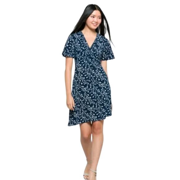 41Hawthorn (S) Elisse Knit Surplice Dress -Stitch Fix Floral Flutter Cape Sleeve - Picture 2 of 10